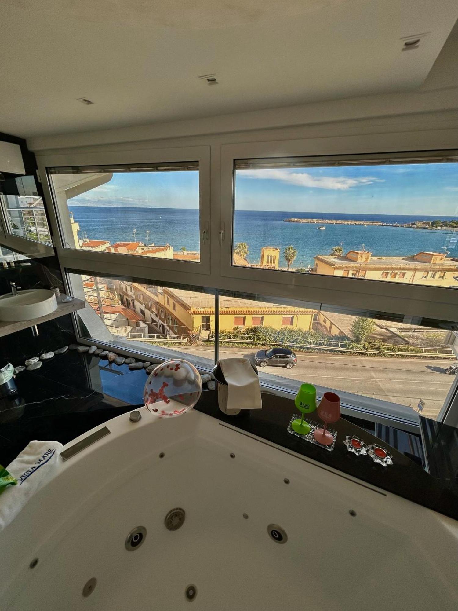 Vista Mare Apartments Giardini Naxos Eksteriør billede
