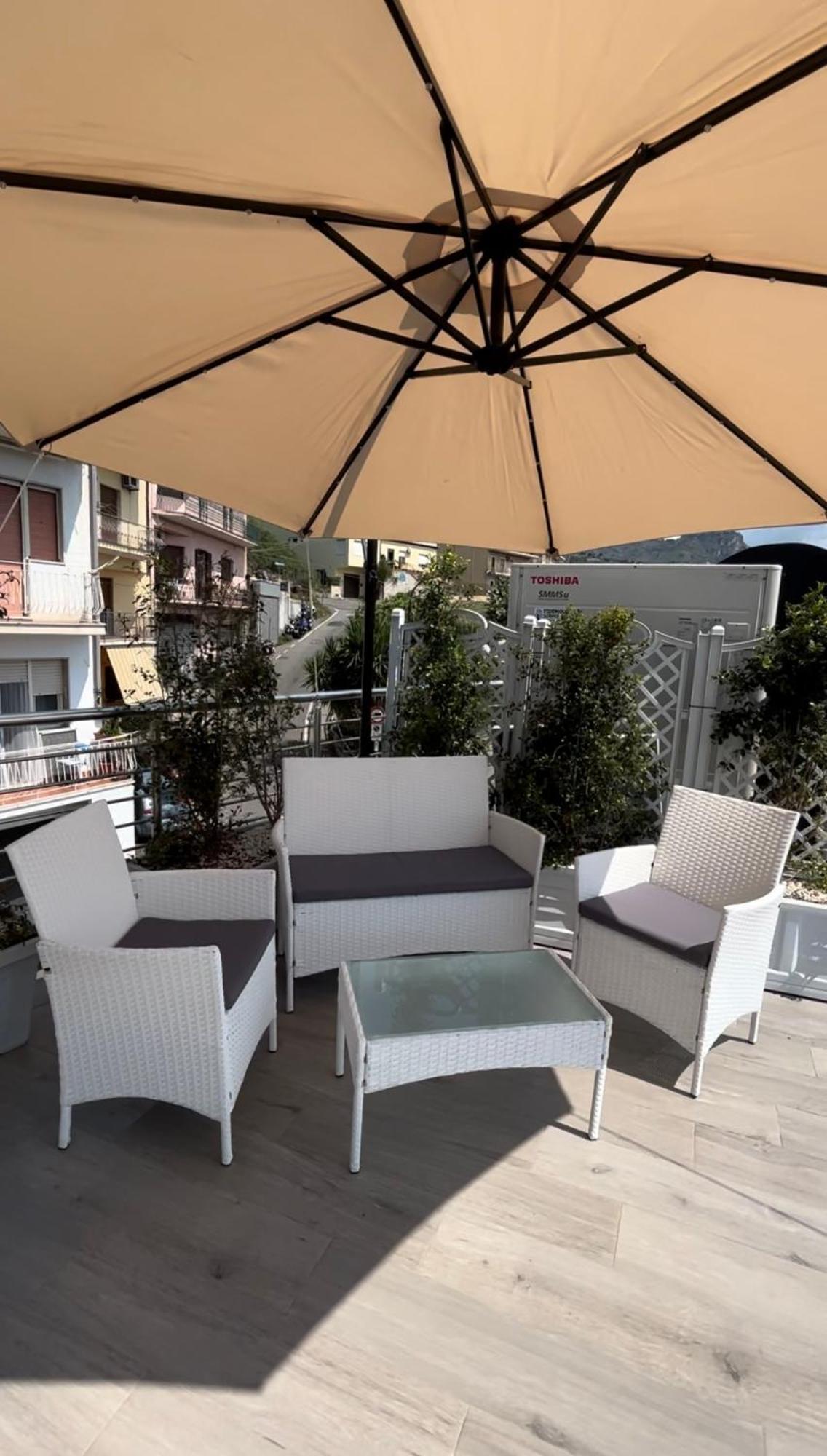 Vista Mare Apartments Giardini Naxos Eksteriør billede